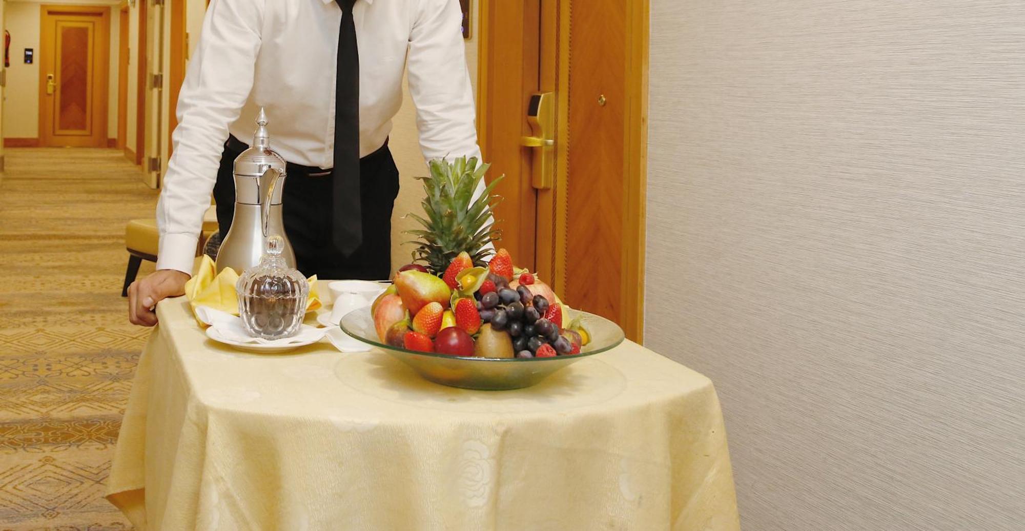 Hotel Maden Alrawda Medina Esterno foto Room service