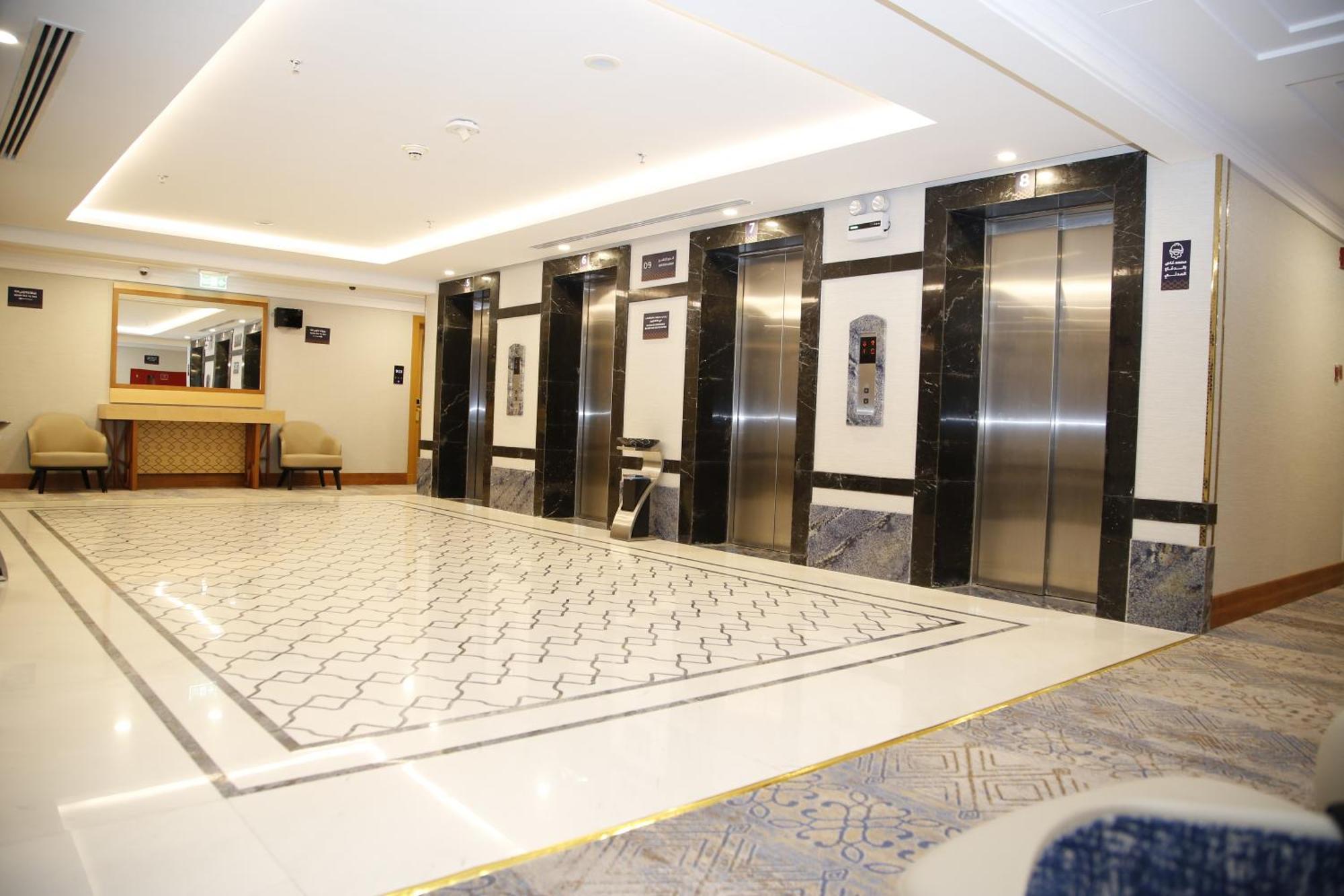 Hotel Maden Alrawda Medina Esterno foto Elevators at the 10th floor